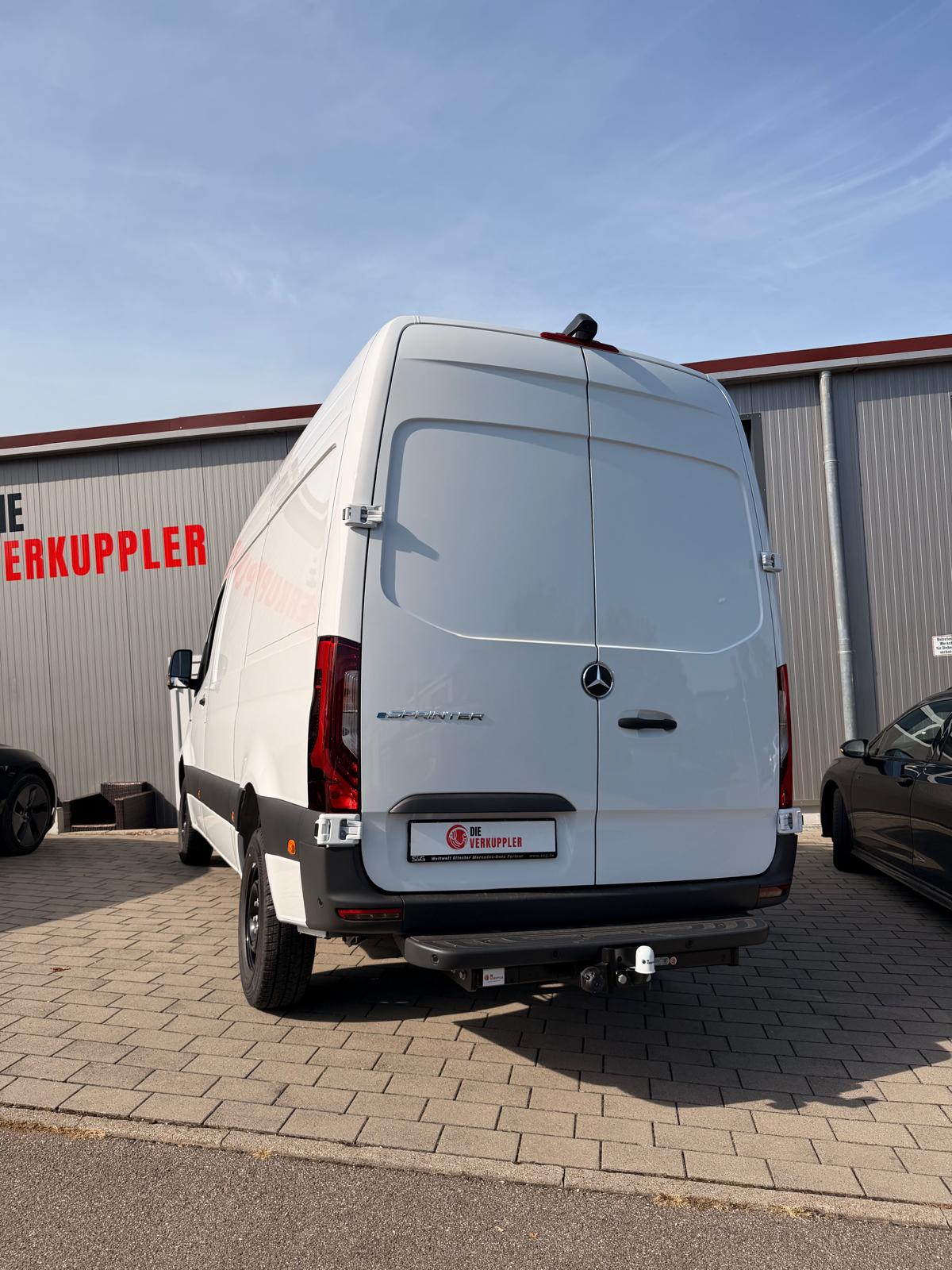 Mercedes eSprinter Anhängerkupplung nachrüsten