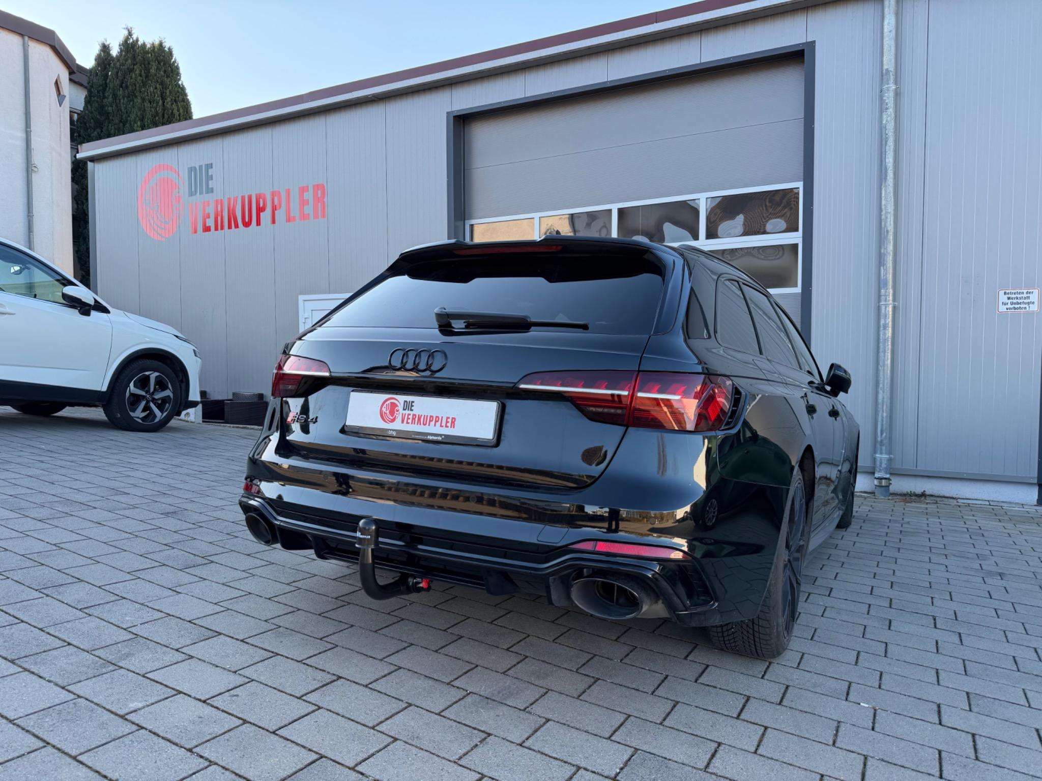 Audi RS 4 Anhängerkupplung