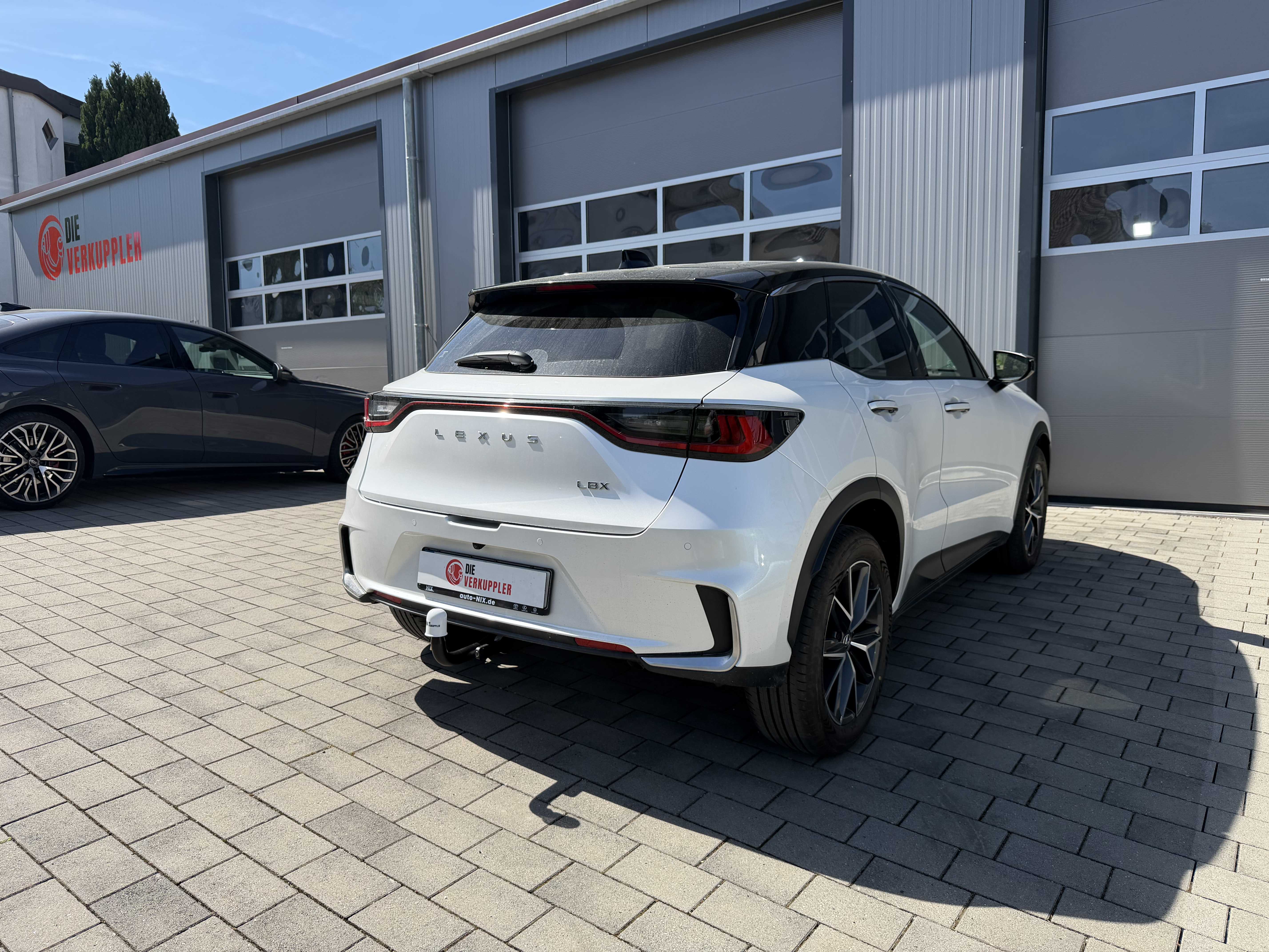 Lexus LBX Anhängerkupplung nachrüsten