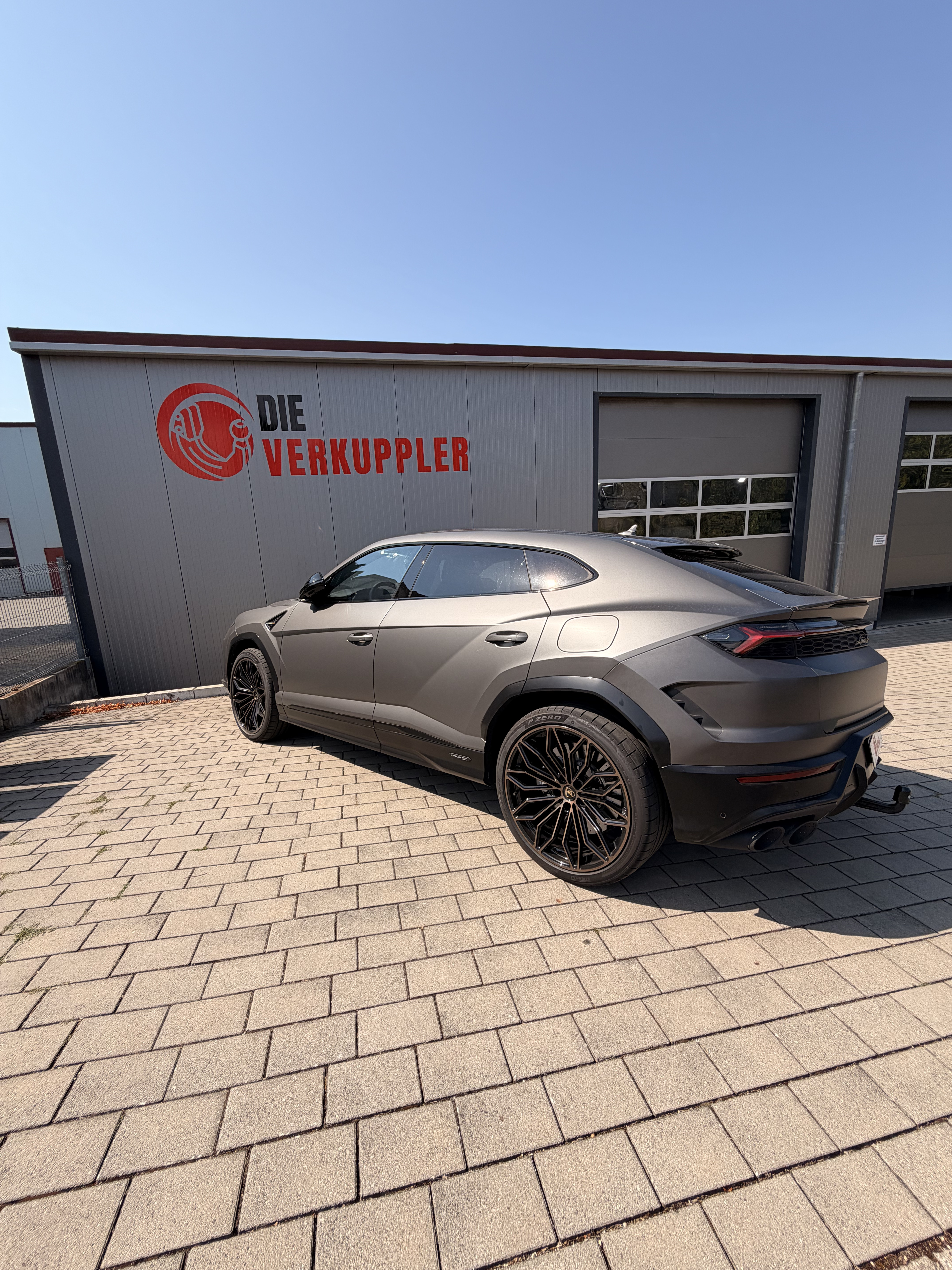 Lamborghini Urus SE Anhängerkupplung nachrüsten